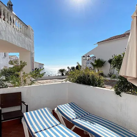 Capistrano Playa 116 Casasol * نيرخا